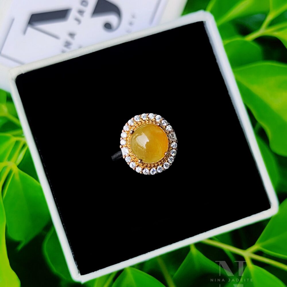 Huyết Phỉ Băng Chủng Khởi Quang S925